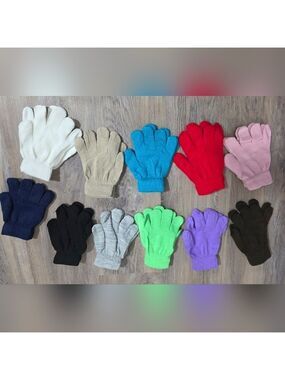 Kids Solid Color Stretchy Knit Gloves 11 Pairs New In Package